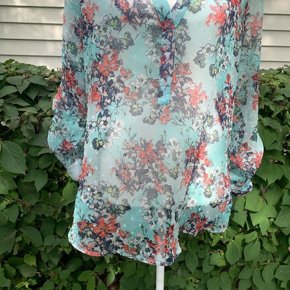 KUT FROM THE KLOTH Long Sleeve Flowy Blouse - Picture 3 of 8